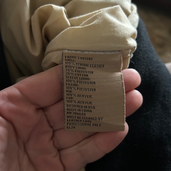 Men's Navy 100% Genuine Leather Full Lined Full Zipper Jacket w/Fur Collar - Picture 4 of 5